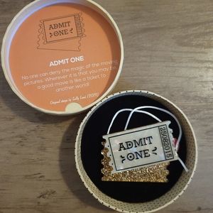 Erstwilder admit one brooch